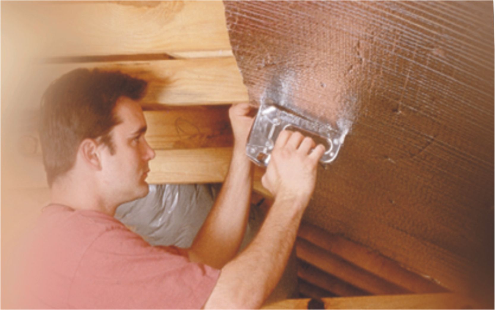 attic instulation of radiant barrier insulation